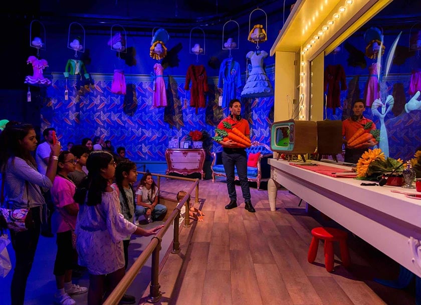 Kids viewing the Meet Bugs and Daffy show at Warner Bros. World Abu Dhabi